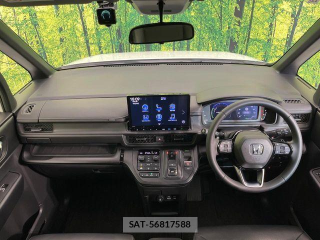 Honda STEP WGN 2022-12 8368987-1