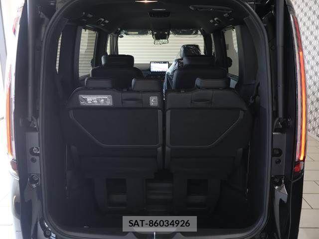 Honda STEP WGN 2026-08 8368984-19