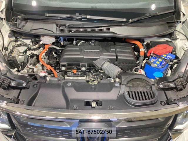 Honda STEP WGN 2023-07 8368988-17