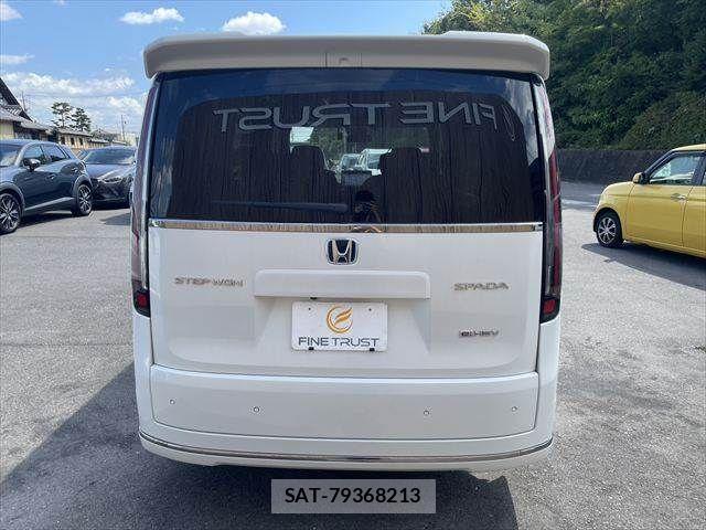 Honda STEP WGN 2023-10 8368992-19