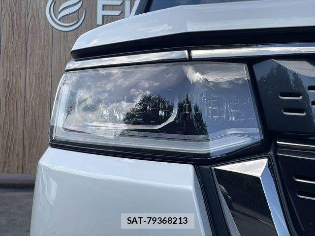 Honda STEP WGN 2023-10 8368992-22