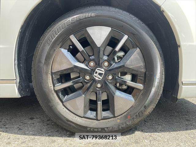Honda STEP WGN 2023-10 8368992-28