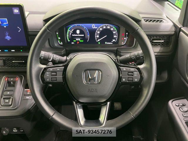 Honda STEP WGN 2023-10 8368989-11
