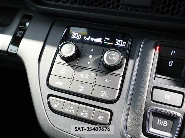 Honda STEP WGN 2026-07 8368990-8