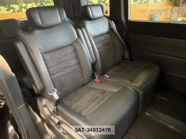 Honda STEP WGN 2023-08 8368985-9