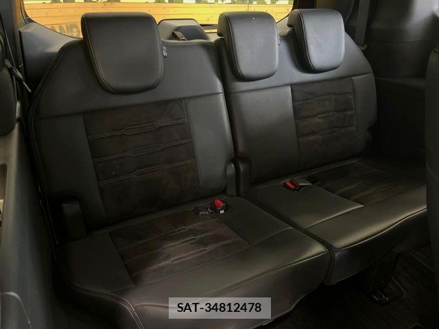 Honda STEP WGN 2023-08 8368985-10