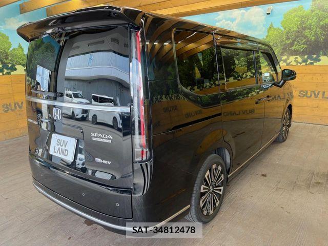 Honda STEP WGN 2023-08 8368985-17