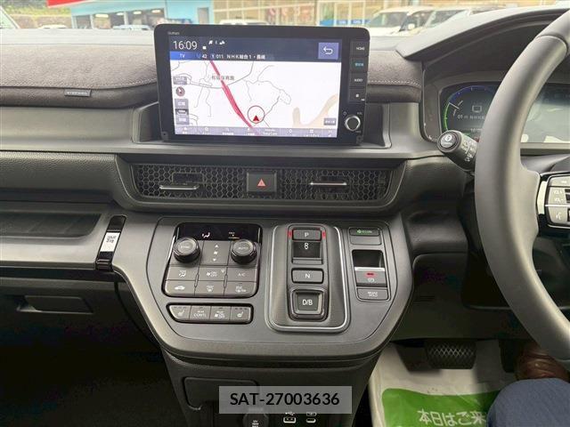 Honda STEP WGN 2026-03 8368981-24