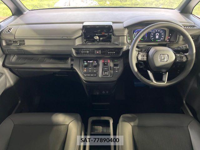Honda STEP WGN 2026-04 8368997-1