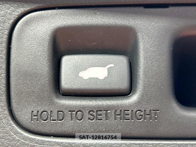 Honda STEP WGN 2023-03 8368986-5
