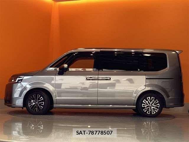 Honda STEP WGN 2022-05 8368995-19