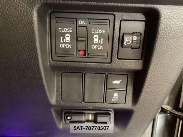 Honda STEP WGN 2022-05 8368995-8