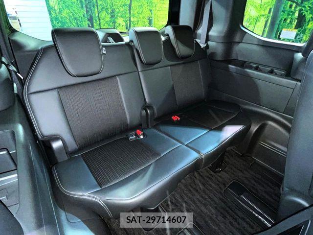 Honda STEP WGN 2023-12 8438933-9