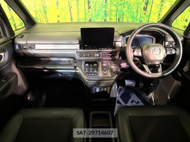 Honda STEP WGN 2023-12 8438933-1