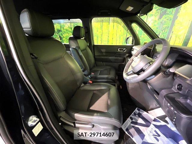 Honda STEP WGN 2023-12 8438933-7