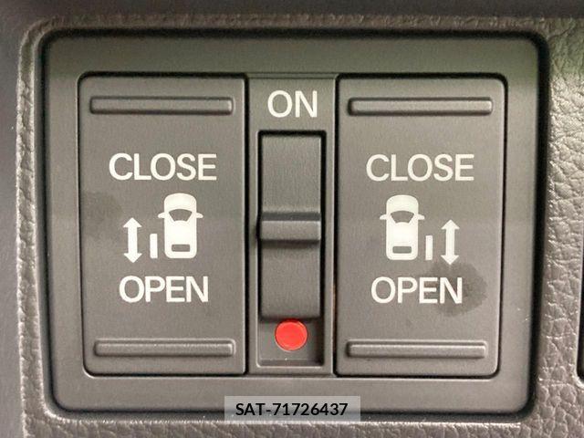 Honda STEP WGN 2024-12 8438426-3