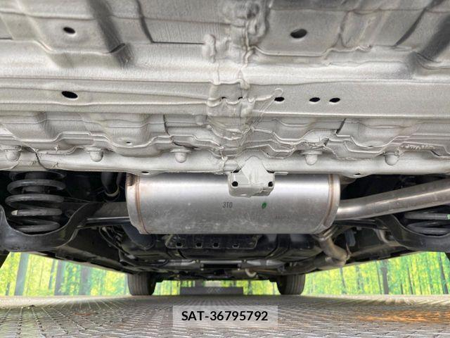 Honda STEP WGN 2023-12 8438925-18