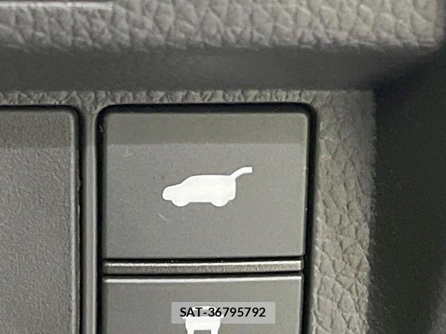 Honda STEP WGN 2023-12 8438925-6
