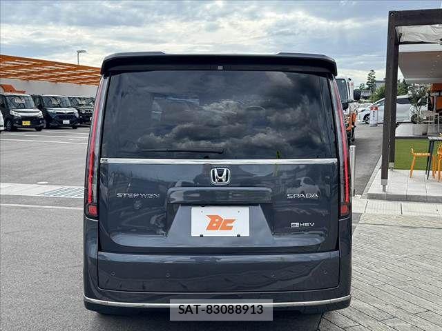 Honda STEP WGN 2025-08 8458510-13