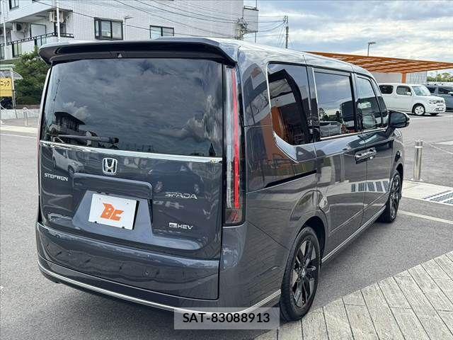 Honda STEP WGN 2025-08 8458510-14