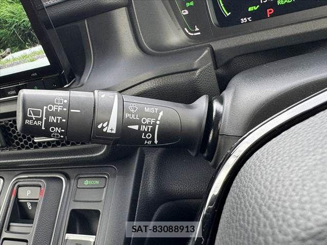 Honda STEP WGN 2025-08 8458510-23