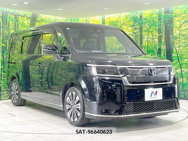 Honda STEP WGN 2023-11 8458507-16