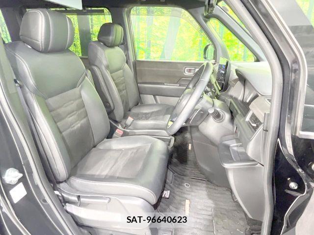 Honda STEP WGN 2023-11 8458507-7