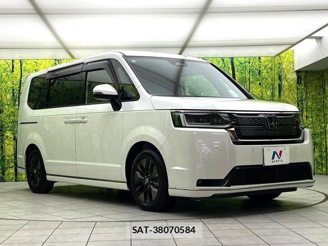 Honda STEP WGN 2026-03 8458508-16