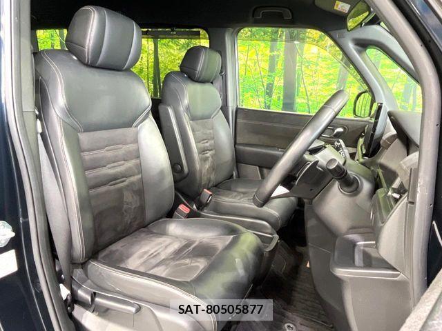 Honda STEP WGN 2023-03 8458509-7