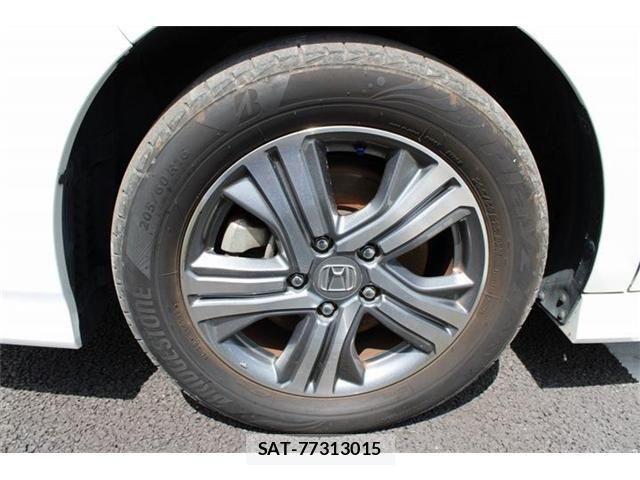 Honda STEP WGN 2018-03 8486117-22