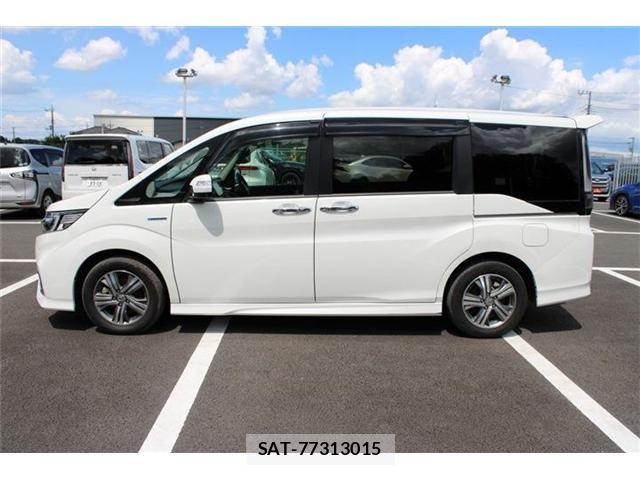 Honda STEP WGN 2018-03 8486117-8