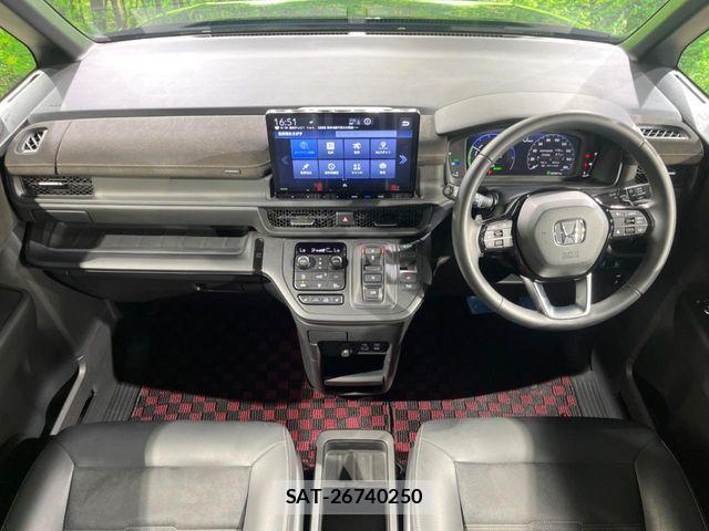 Honda STEP WGN 2023-12 8527506-1