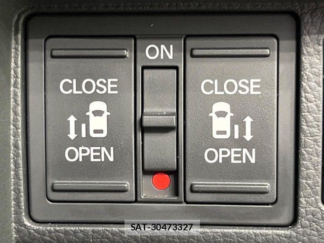 Honda STEP WGN 2022-07 8527514-2