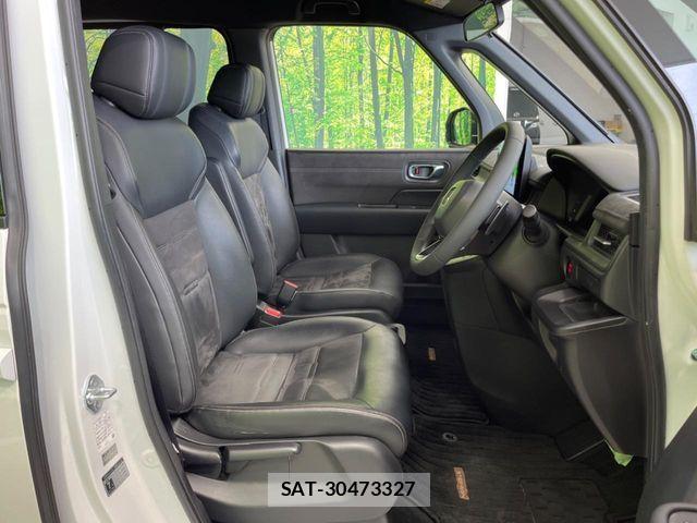 Honda STEP WGN 2022-07 8527514-7
