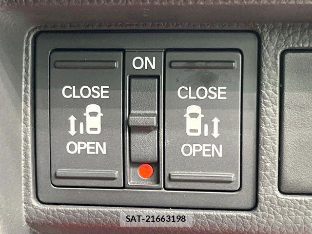 Honda STEP WGN 2025-09 8527505-4