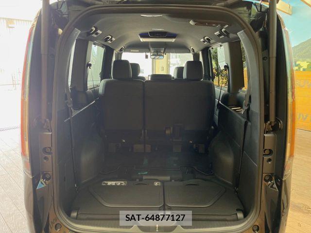 Honda STEP WGN 2023-07 8527511-9