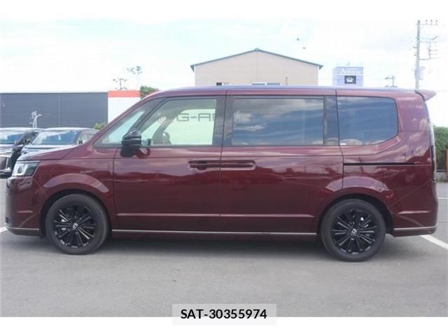 Honda STEP WGN 2025-10 8527507-17
