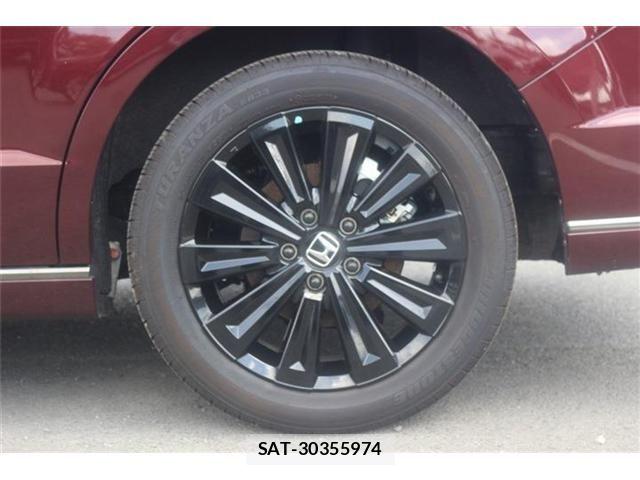 Honda STEP WGN 2025-10 8527507-23