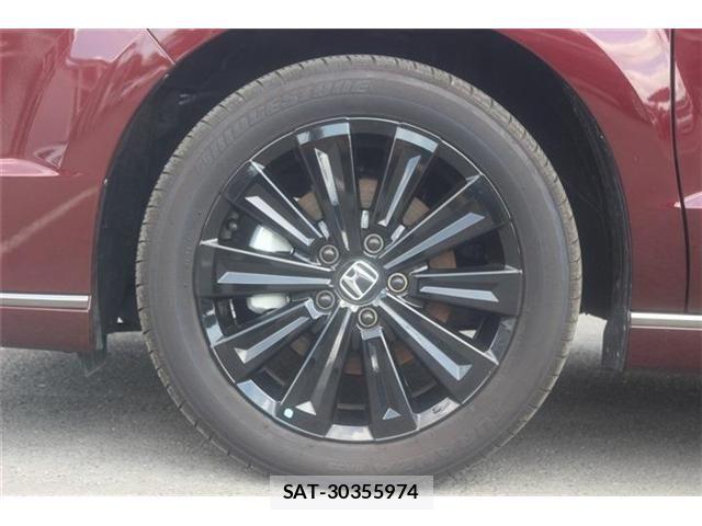 Honda STEP WGN 2025-10 8527507-24
