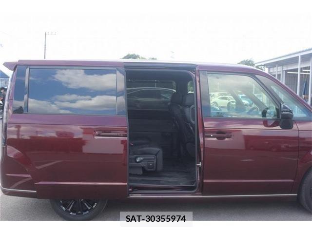 Honda STEP WGN 2025-10 8527507-28