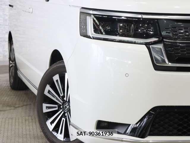 Honda STEP WGN 2023-11 8527512-11