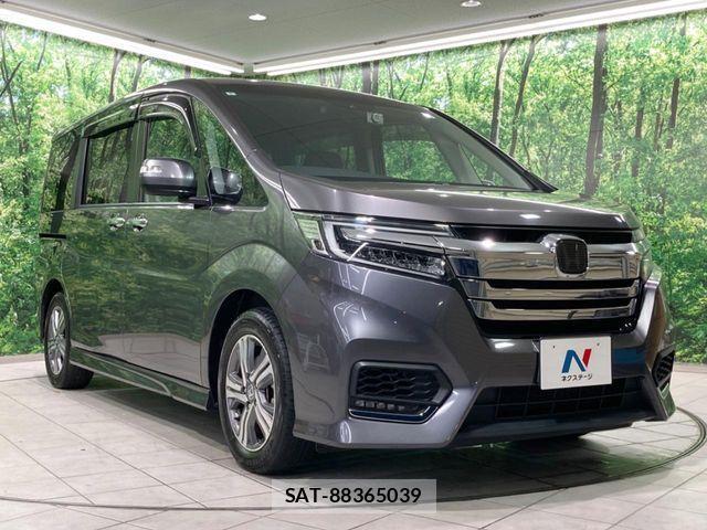 Honda STEP WGN 2022-01 8527518-16