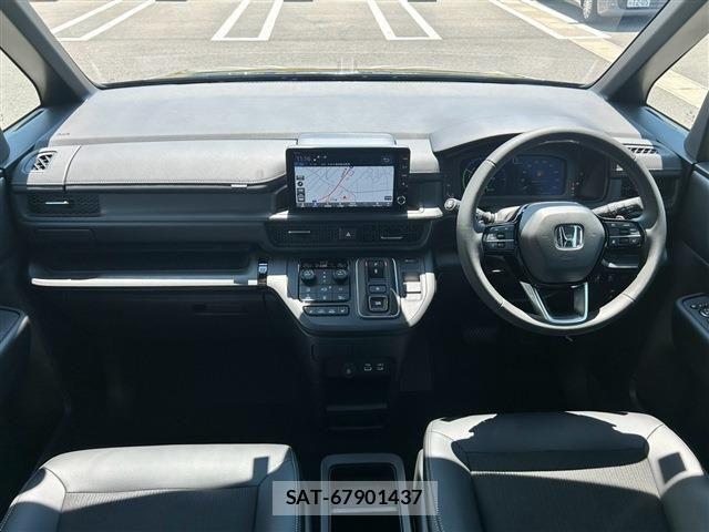 Honda STEP WGN 2026-02 8527509-13
