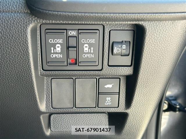Honda STEP WGN 2026-02 8527509-23
