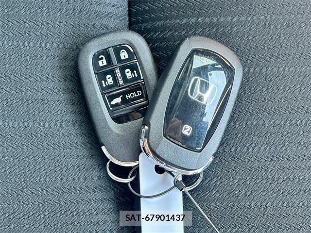 Honda STEP WGN 2026-02 8527509-28