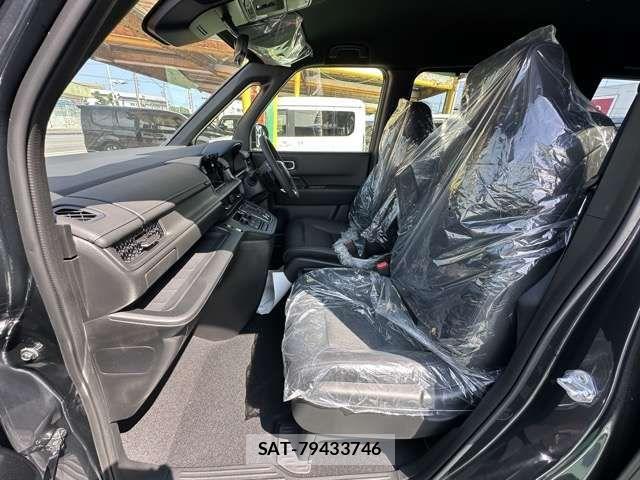 Honda STEP WGN 2026-04 8563644-2