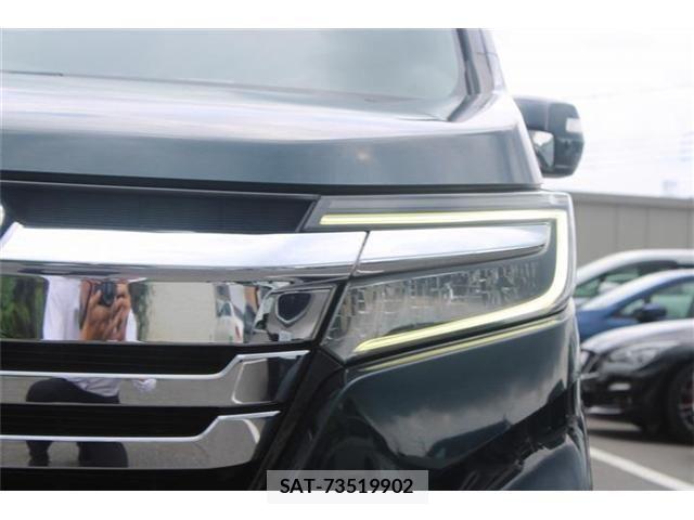 Honda STEP WGN 2018-01 8563647-10