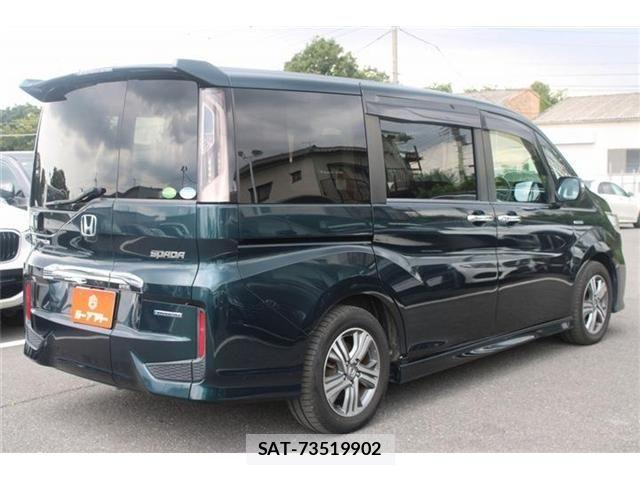 Honda STEP WGN 2018-01 8563647-13