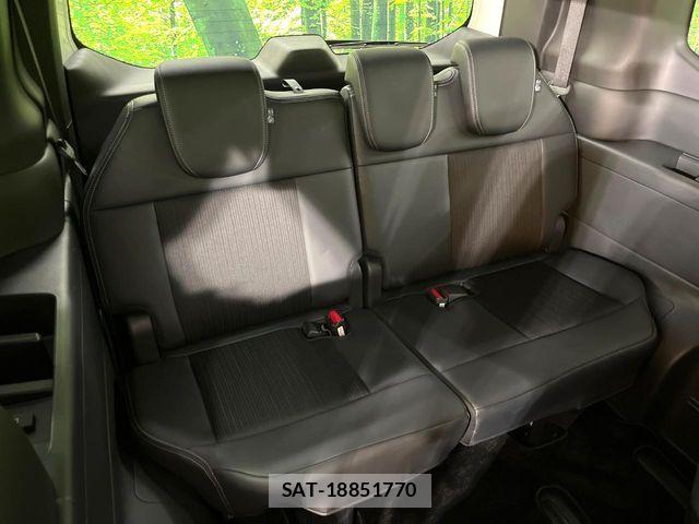 Honda STEP WGN 2023-12 8563643-10