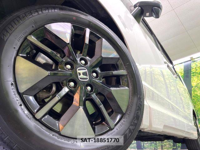 Honda STEP WGN 2023-12 8563643-13